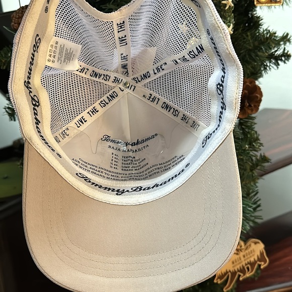 Tommy Bahamian beige tan and white marlin hat new with tags NWT - Picture 3 of 4